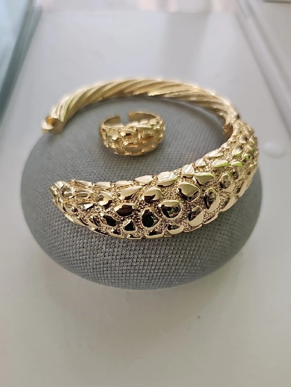 Gold Nugget Bangle and Ring Set - Stainless Steel - Picture 2 of 5